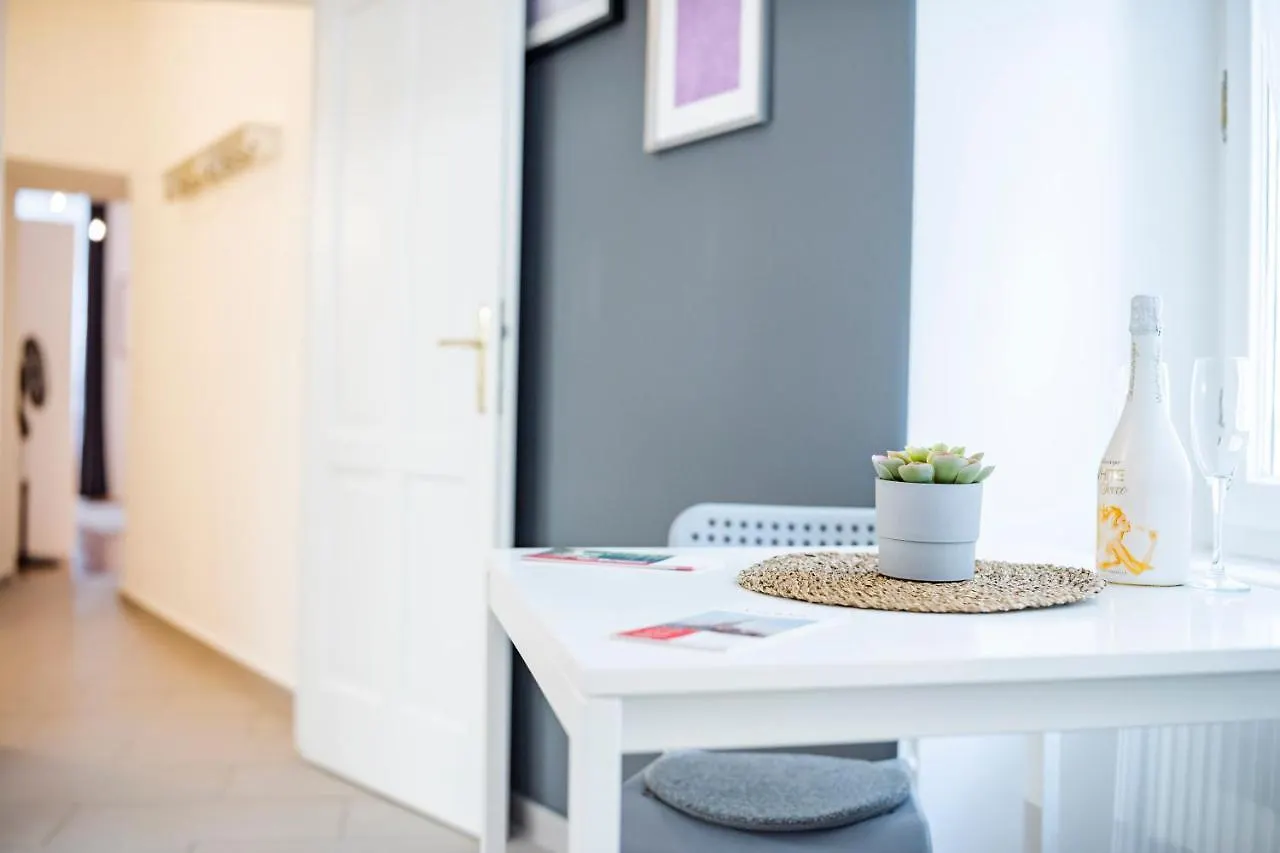 Judengasse De Luxe By Ichbucheat Apartment Vienna